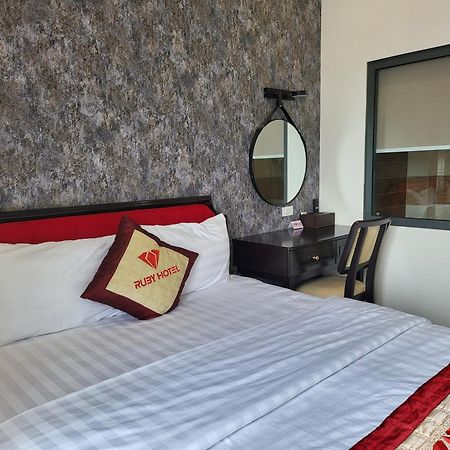 Ruby Hotel Vĩnh Long 外观 照片