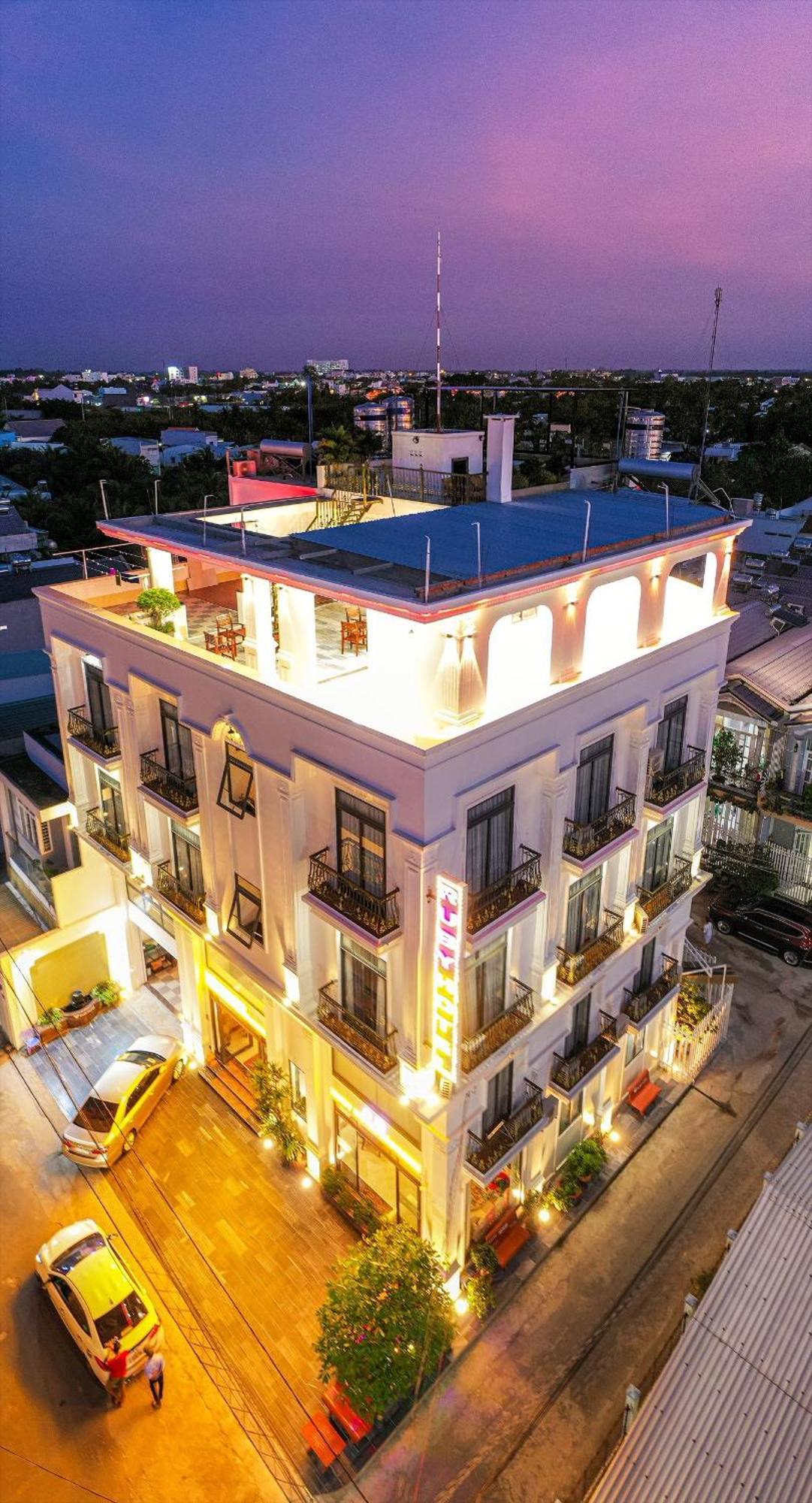 Ruby Hotel Vĩnh Long 外观 照片