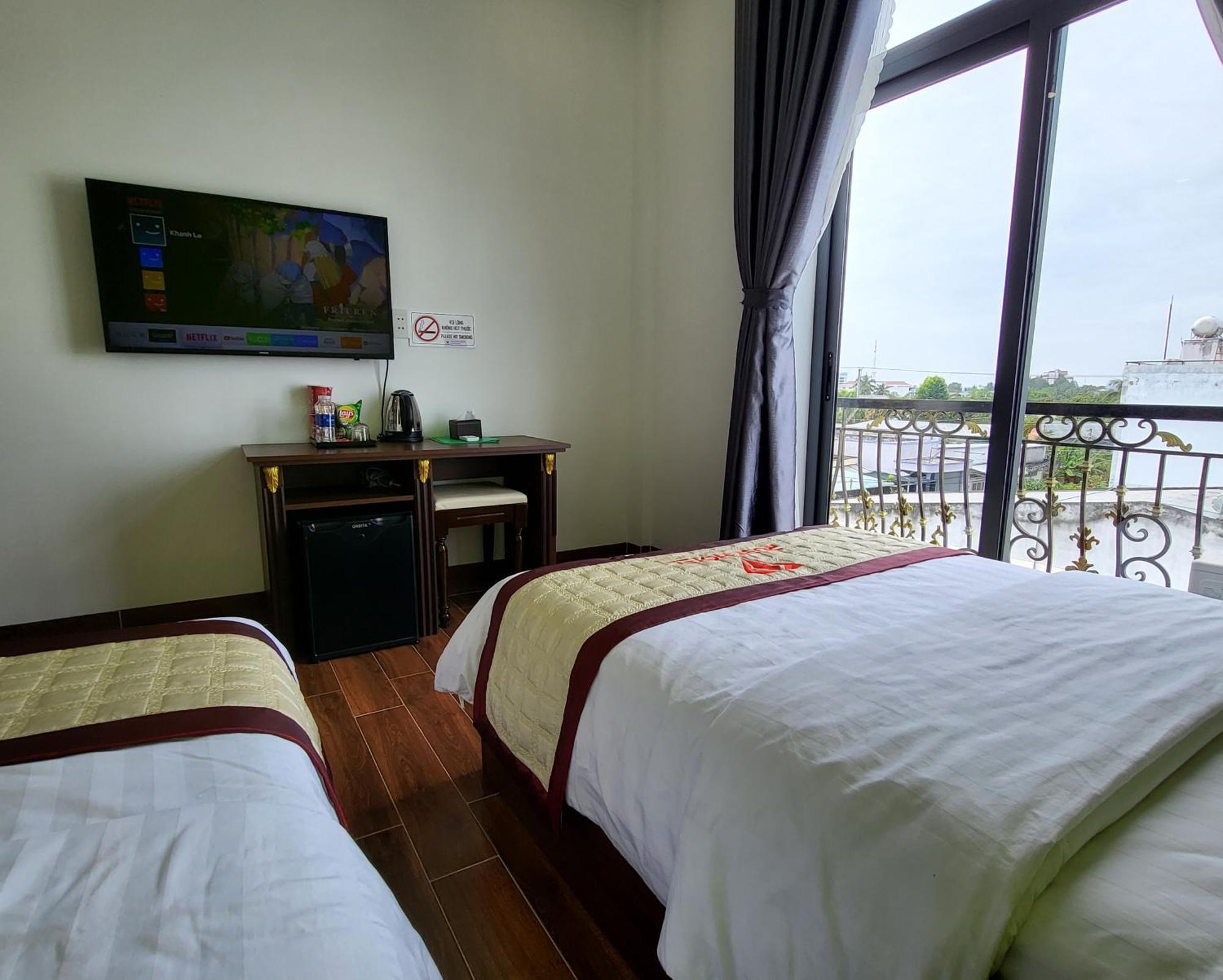 Ruby Hotel Vĩnh Long 外观 照片