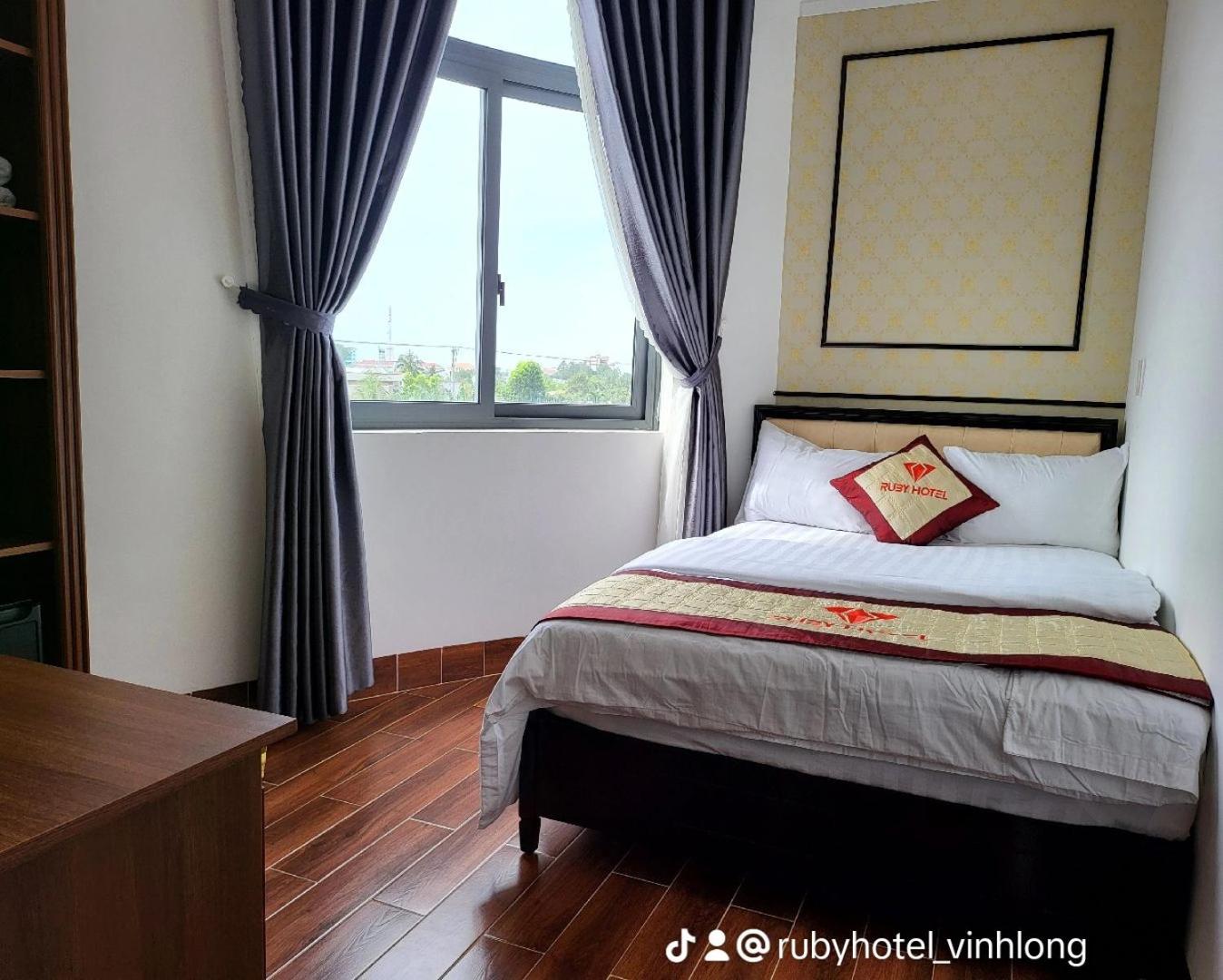 Ruby Hotel Vĩnh Long 外观 照片