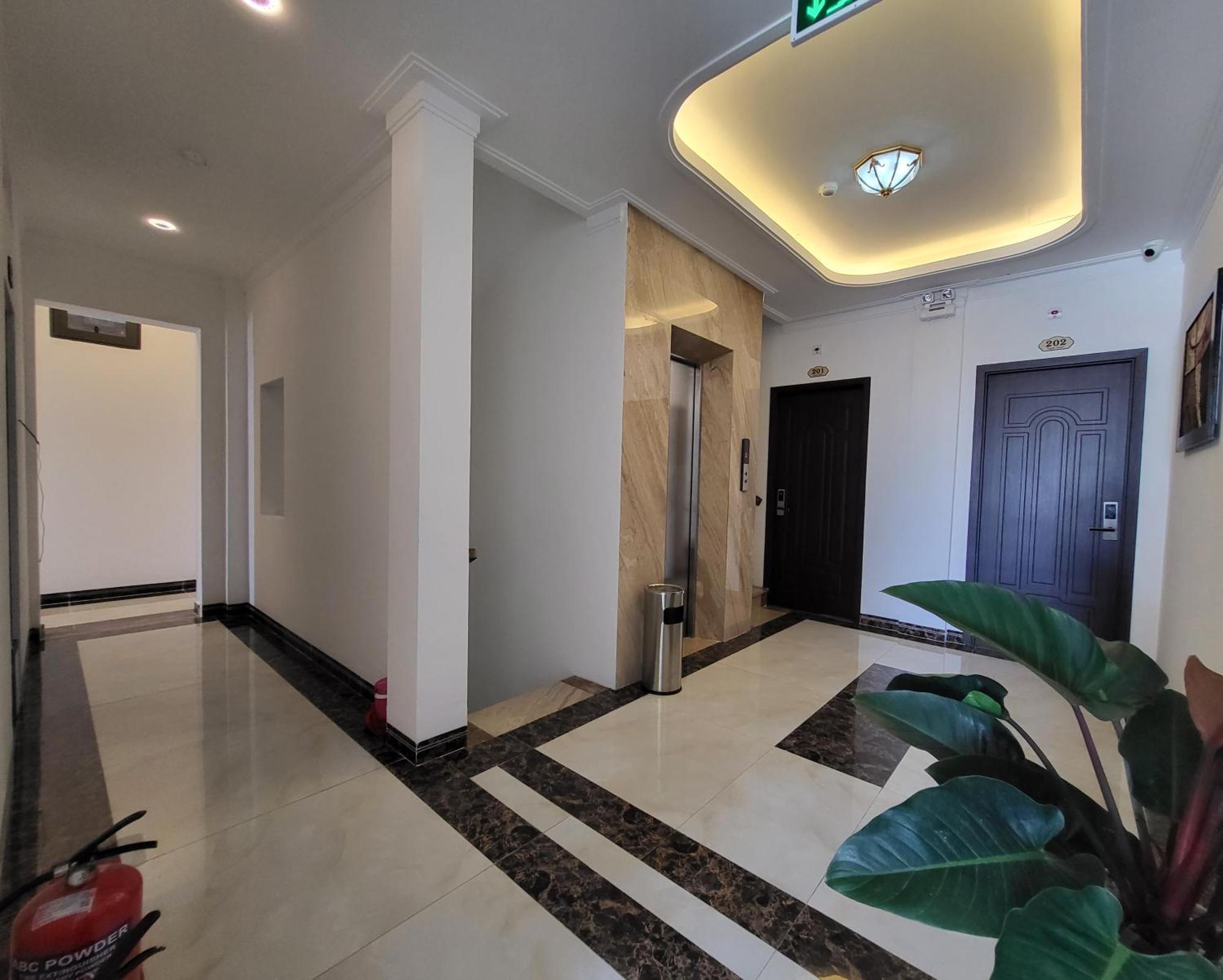 Ruby Hotel Vĩnh Long 外观 照片