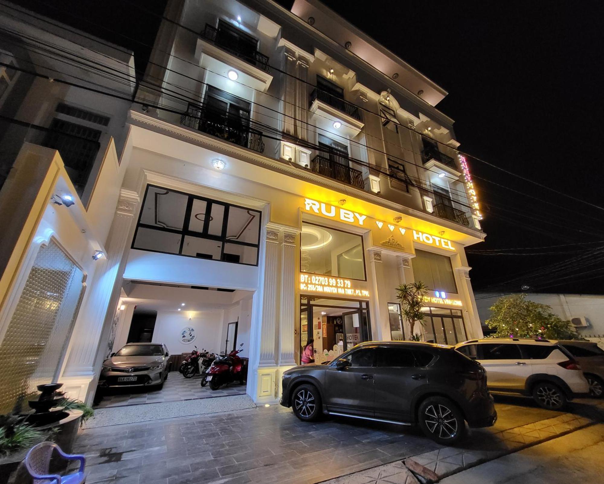 Ruby Hotel Vĩnh Long 外观 照片