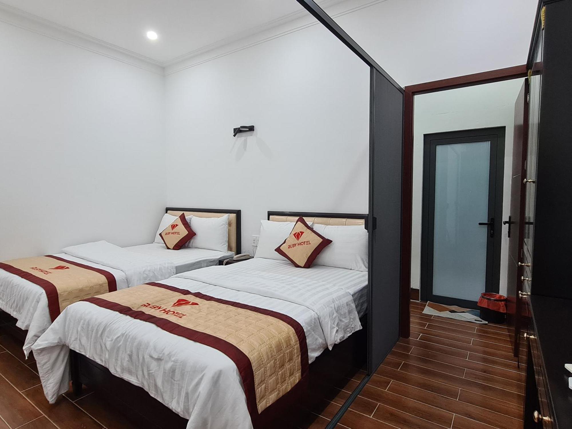Ruby Hotel Vĩnh Long 外观 照片
